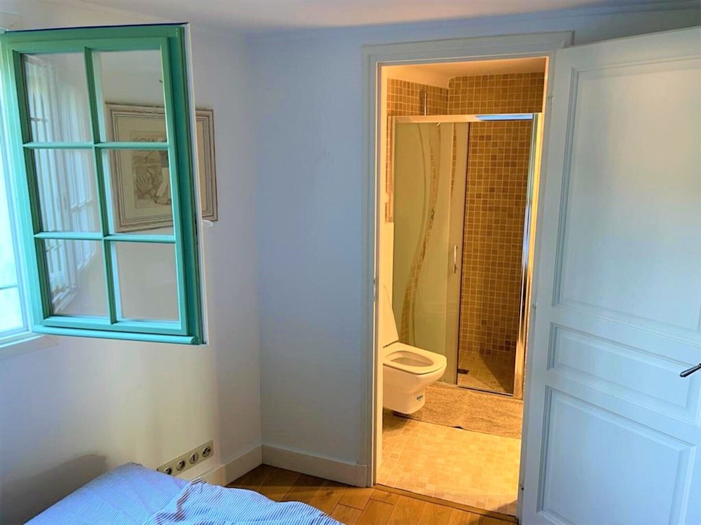 Charming Holiday Home in Mougins With Pool