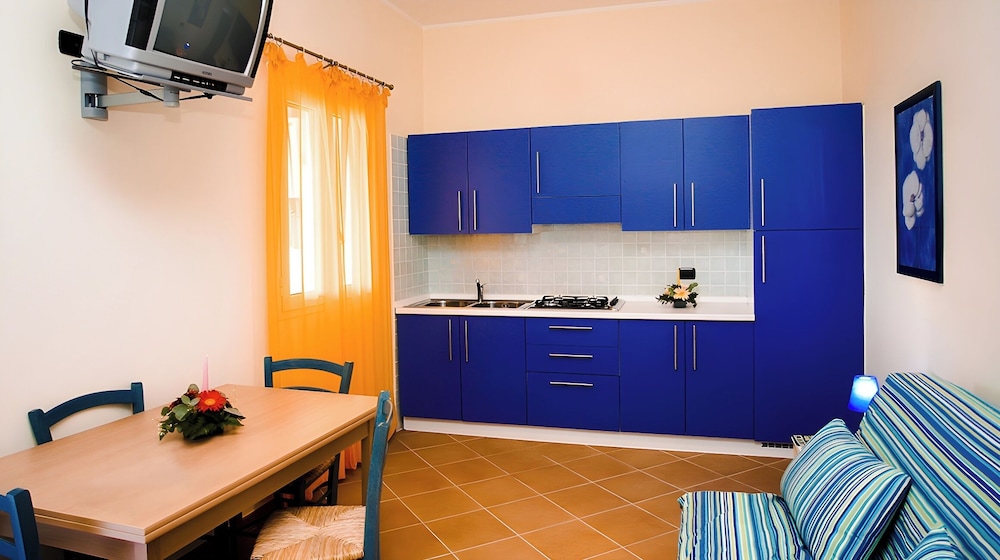 Hotiday Apartment Collection-Pugnochiuso