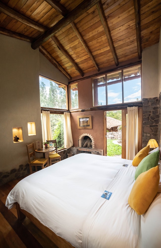 Sacred Dreams Lodge