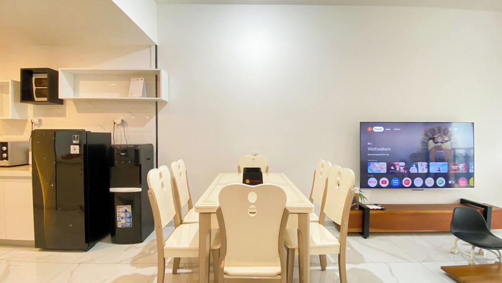 Cozy 3Br Apartment Sky House Bsd Near Aeon And Ice Bsd