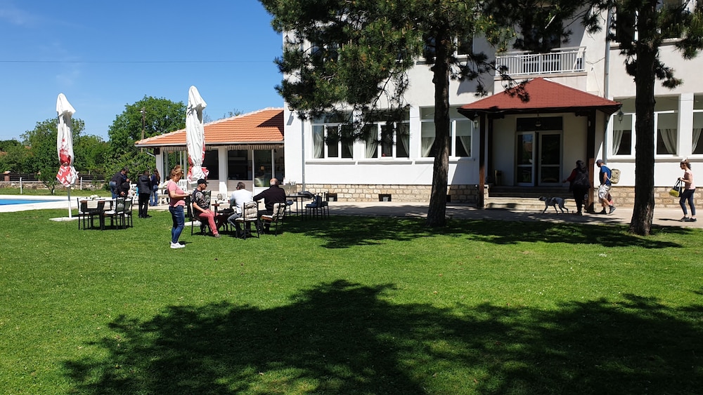 Ongal guest houses