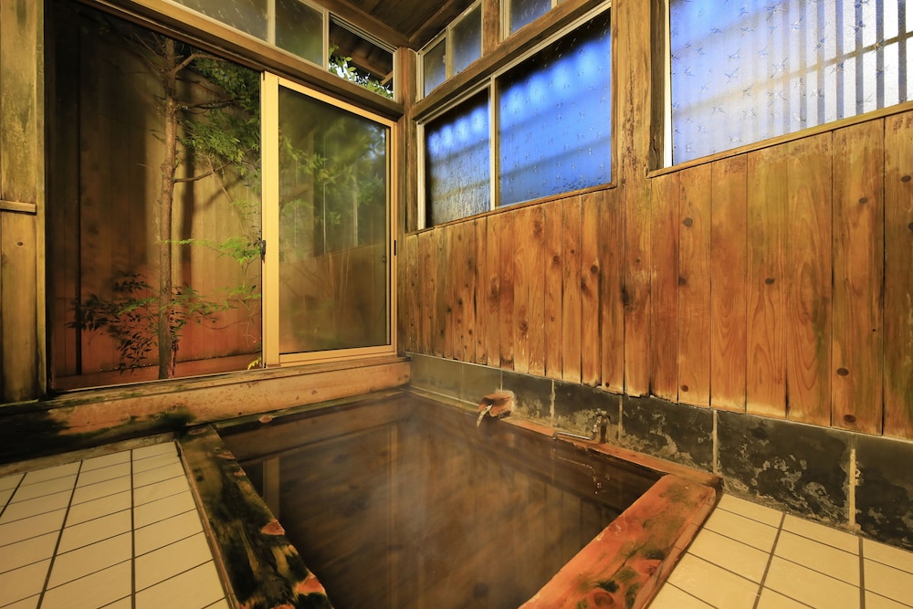 Yudanaka Seifuso