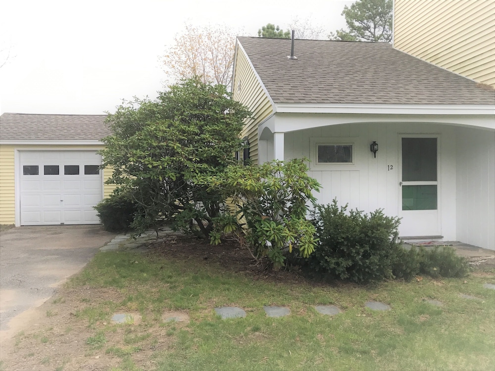 Footbridge Hideaway - Q967 A Spacious Home Very Near To The Fabulous Footbridge Beach Entrance 4 Bedroom Home by Redawning - Property Image 22