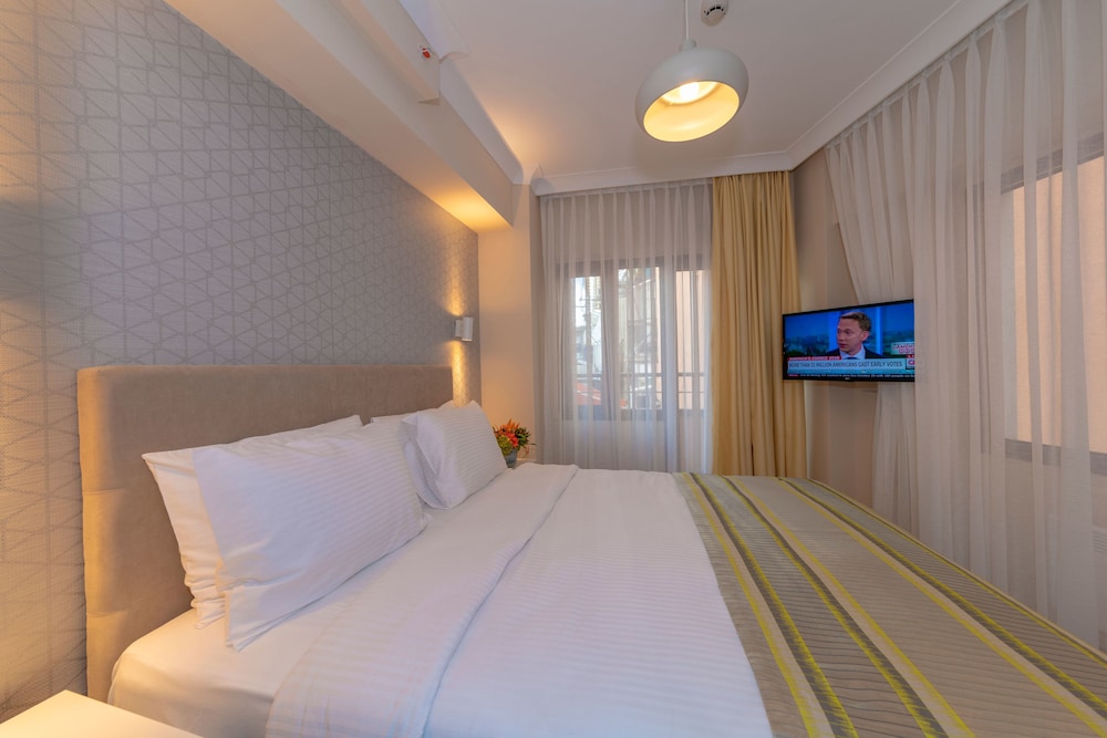 Feri Suites - Image 90