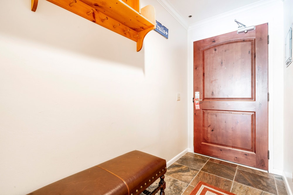 The Loft at Mountain Village by All Seasons Resort Lodging