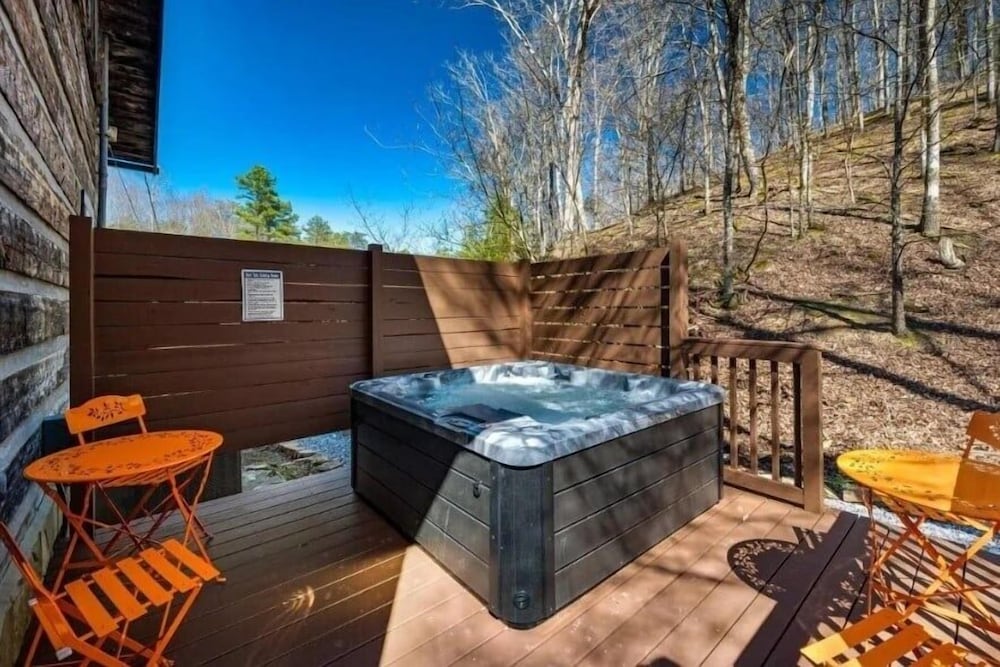 Hidden Acres Lodge 3 Bedroom Cabin