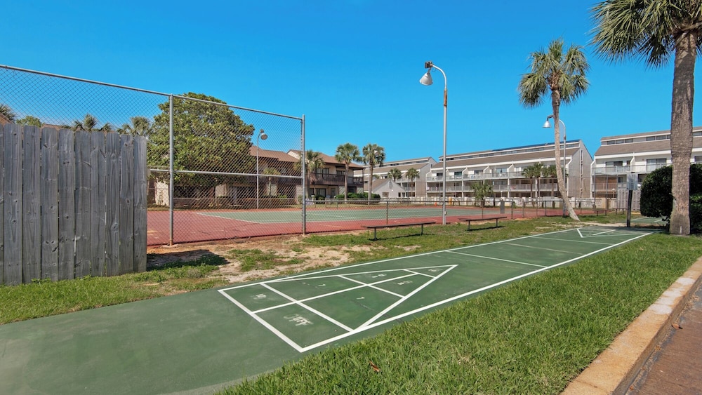 Portside Resort D1: Gulf Retreat With Pools, Beach & Family Adventures!