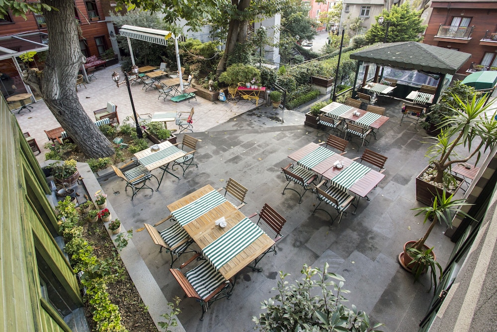 Bahçe Ev Oteli - Özel Sınıf - Image 15