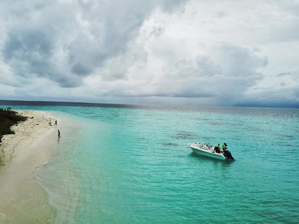 Small Island Lodge photo 4