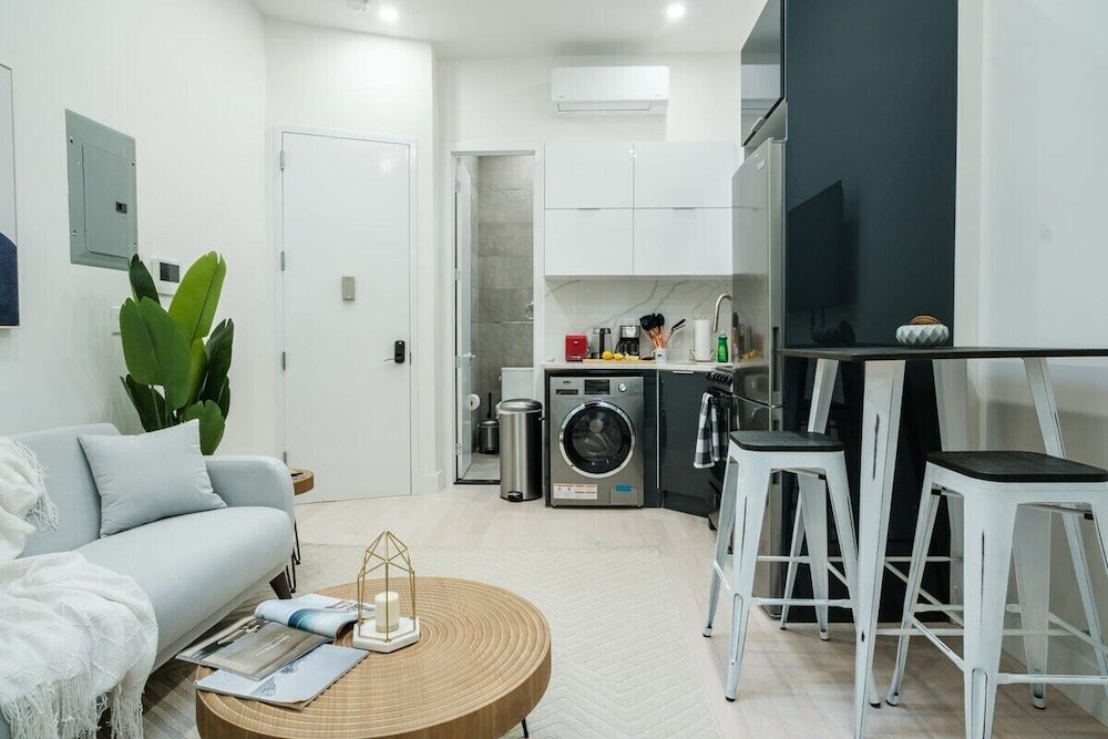 317 UES Apartments