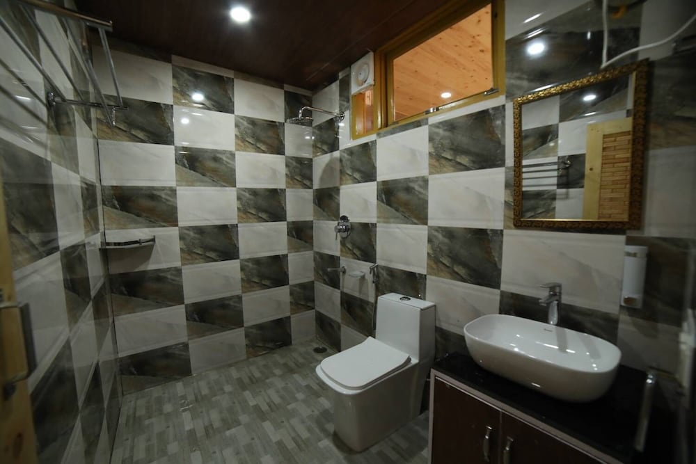 Photo 28