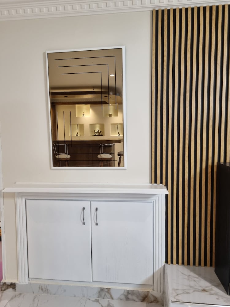 Charming Amman Apartment With Security and Modern Amenities