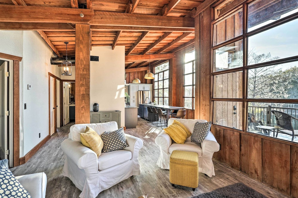 Renovated Fort White Retreat w/ River Access! - Property Image 20