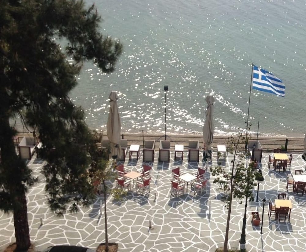 Maravellia Art Hotel - Property Image 24