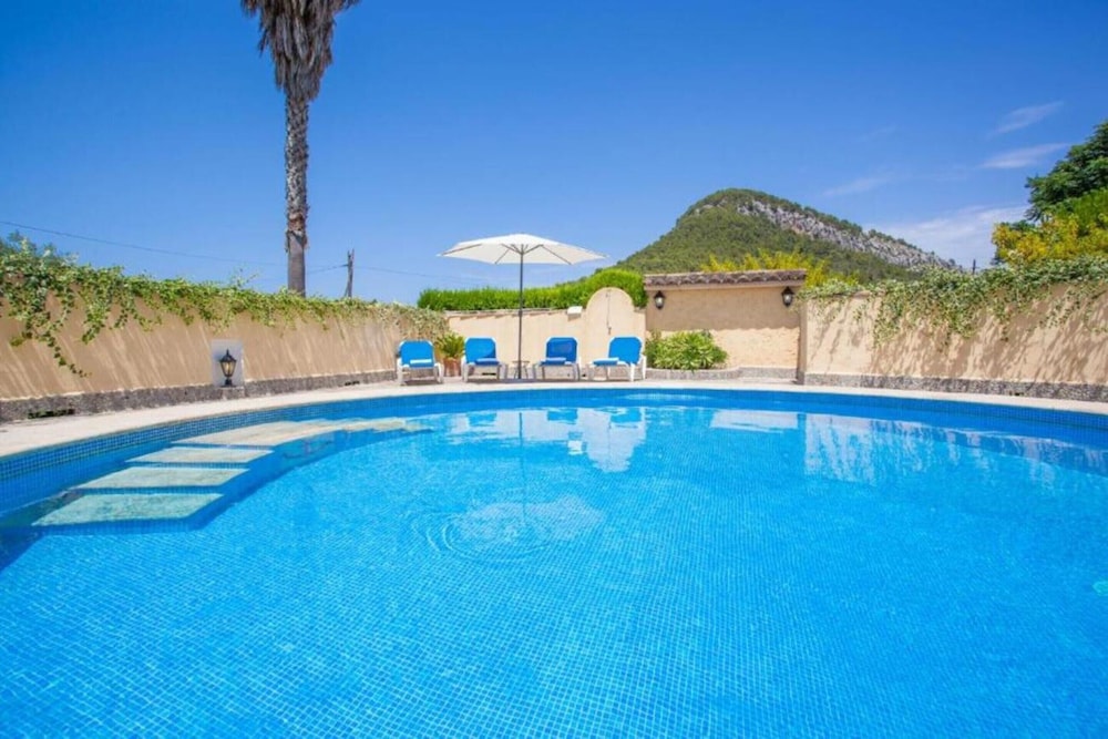 Villa in Pollensa With Private Pool & Views
