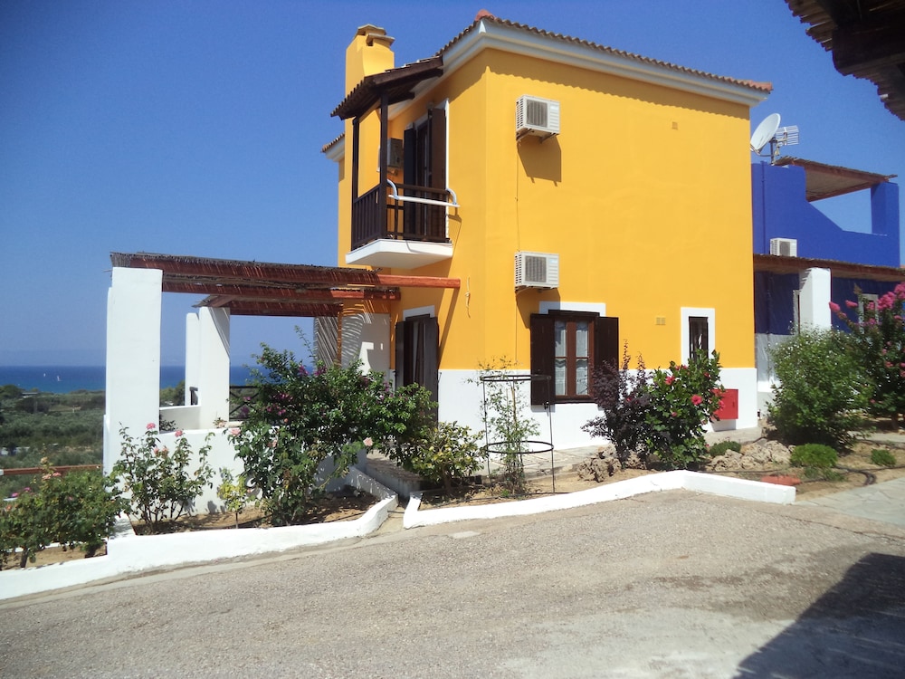 Ilis Villas