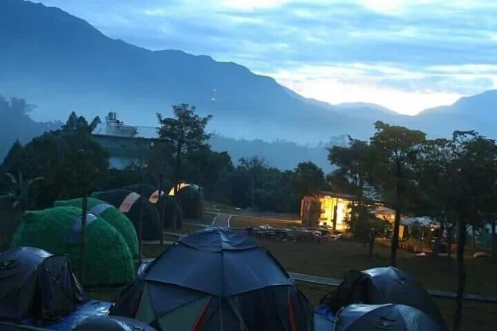 Macvano Accommodation Camping view 2