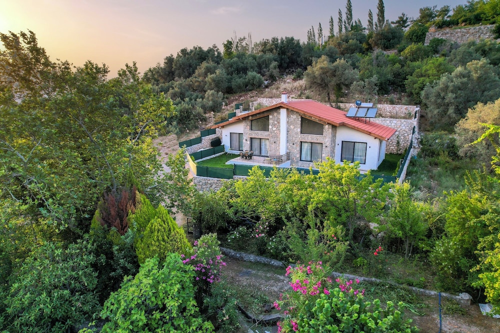 Yaka Esinti Villa