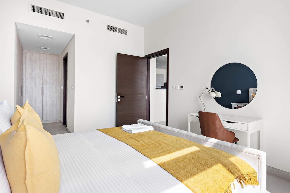 Abu Dhabi Vacations - Silkhaus Najmat C 2, Al Reem Abu Dhabi - Property Image 8