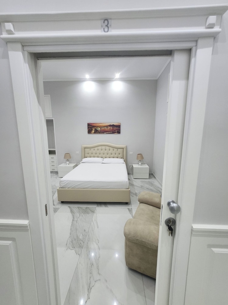 Opera Home Napoli