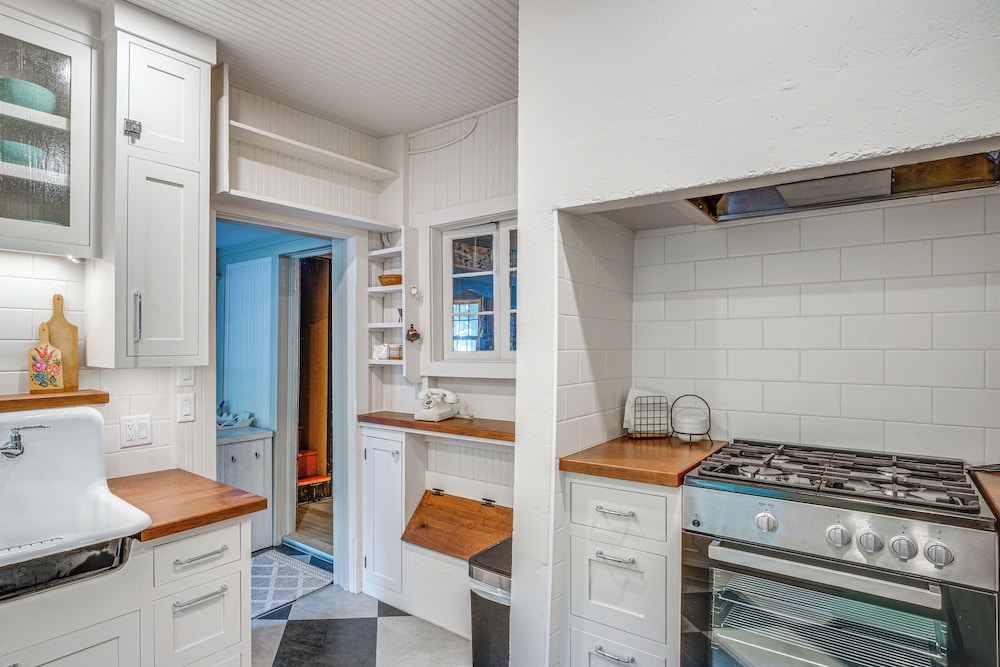Historic Lakefront Home w/ Dock on Green Lake!