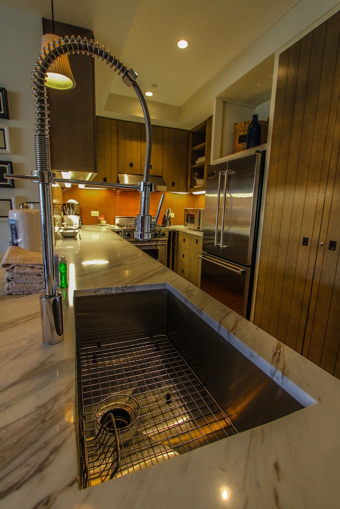 Rosemary Beach Rentals by Counts-Oakes