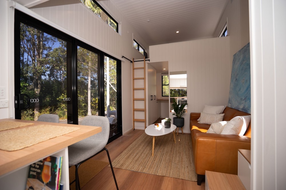 Waterlily Tinyhouse