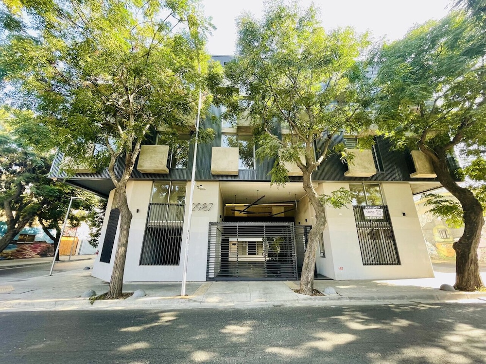 Urban Yungay Santo Domingo Home Office Laundry