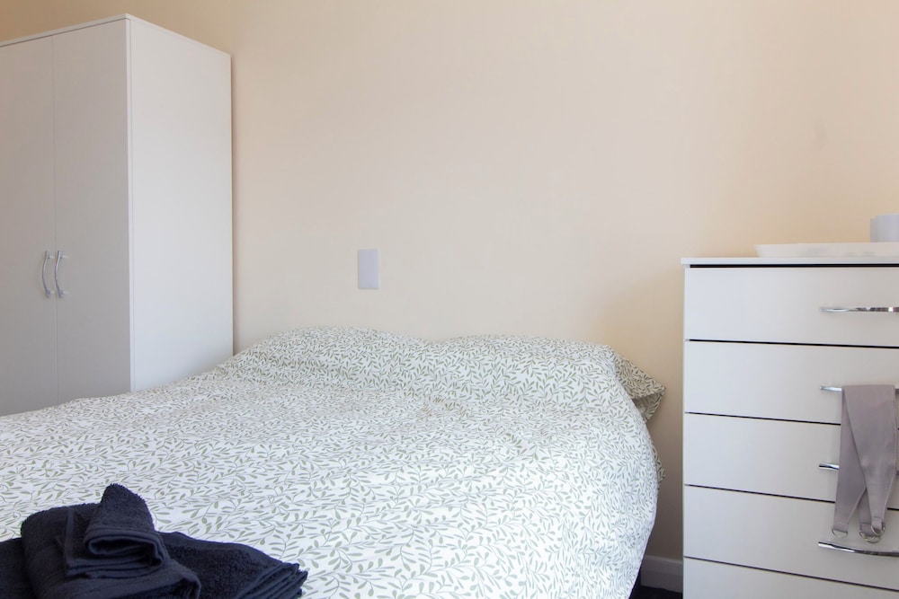 Brookvale Guest House Room 11