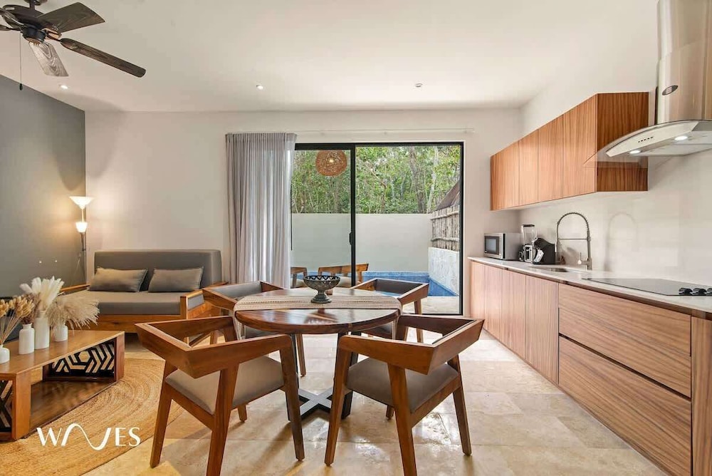 Great Located W/private Pool + Fully Equipped Gym
