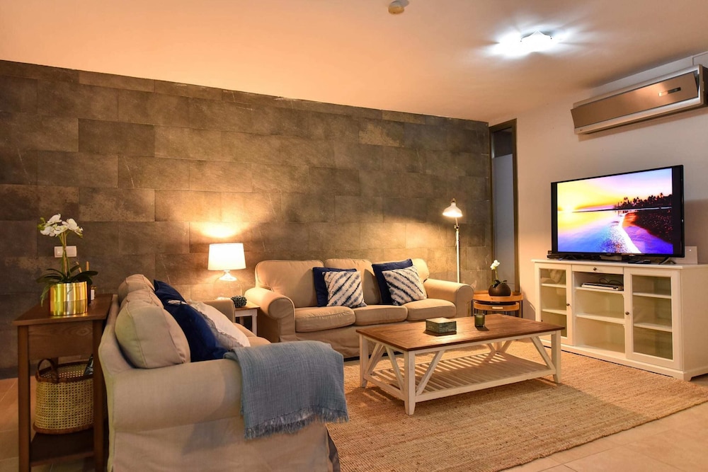 Holiday Home With Pool on Golf Resort, Maspalomas