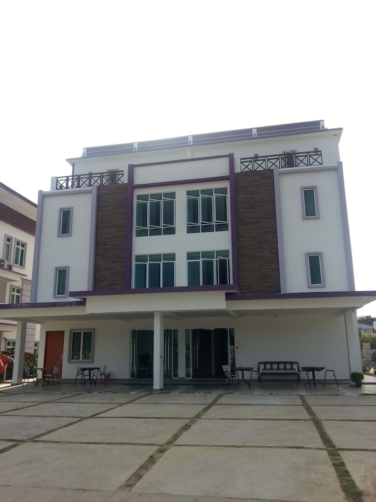 Kompo Villa 2 photo 1