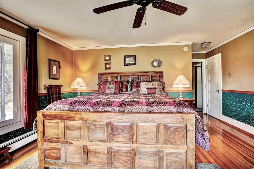 Bond Manor Vacation Home By Estes Park Homes 4 Bedroom Home by RedAwning - Property Image 24