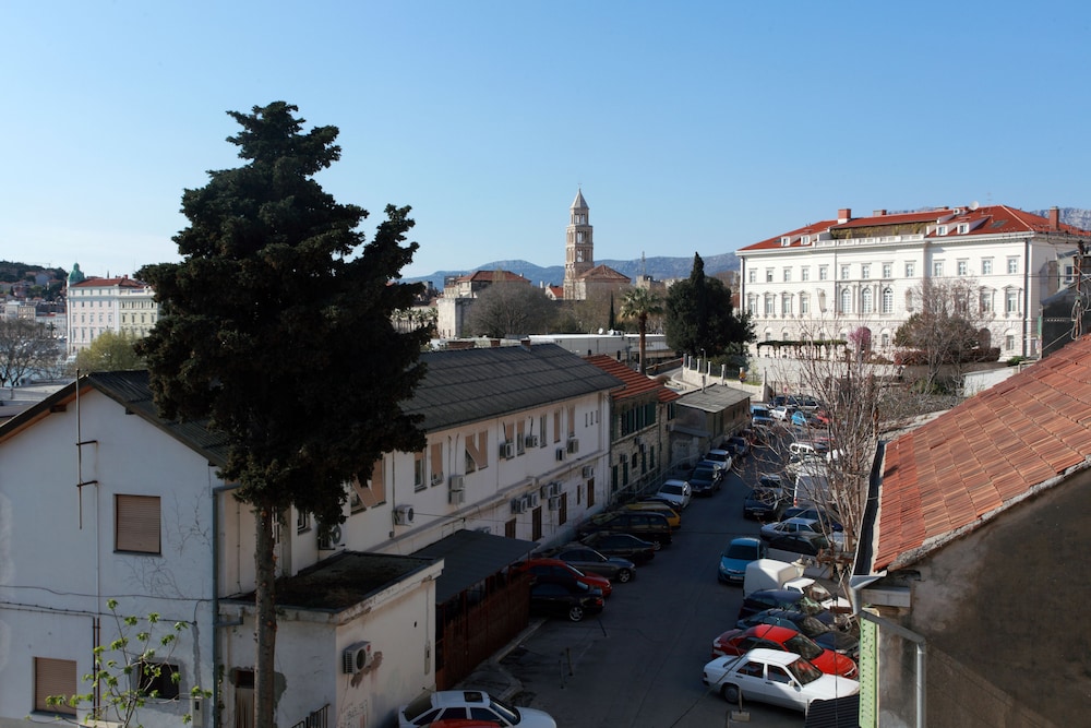 Villa Simoni Apartments