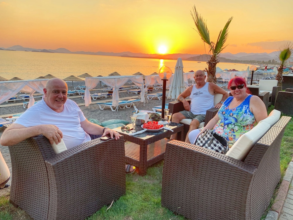 Yücel Otel - Image 72