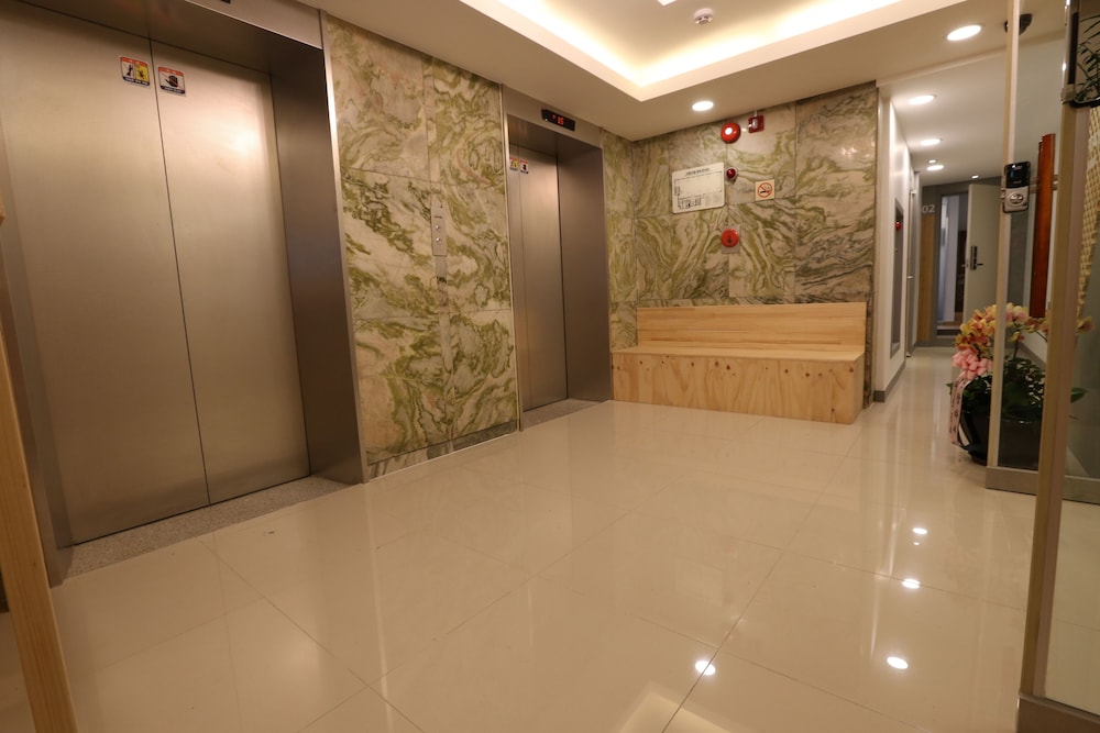 Step Inn Myeongdong 1 98