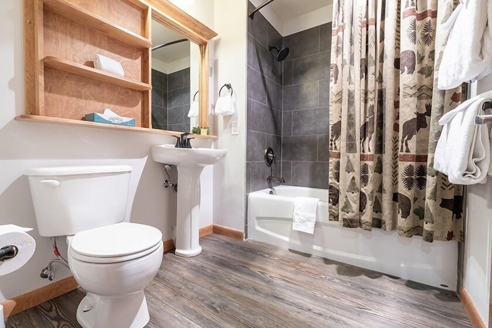 Zephyr Mountain Lodge Vacation Condos - Winter Park CO