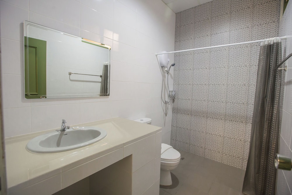 iRoom Boutique House