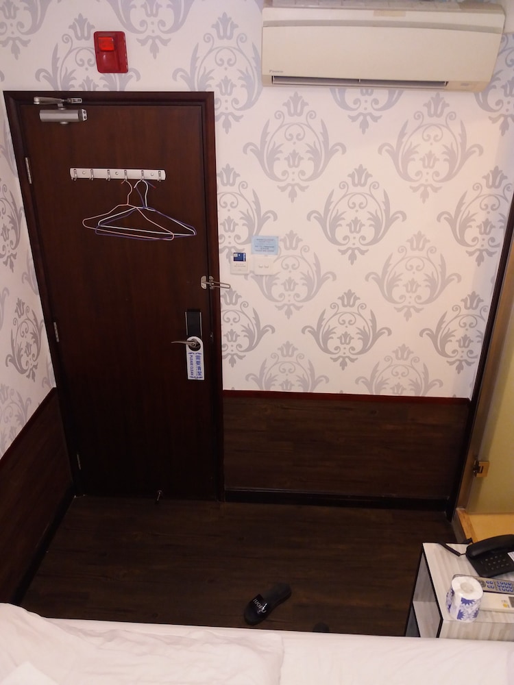 Rai Lei Hostel