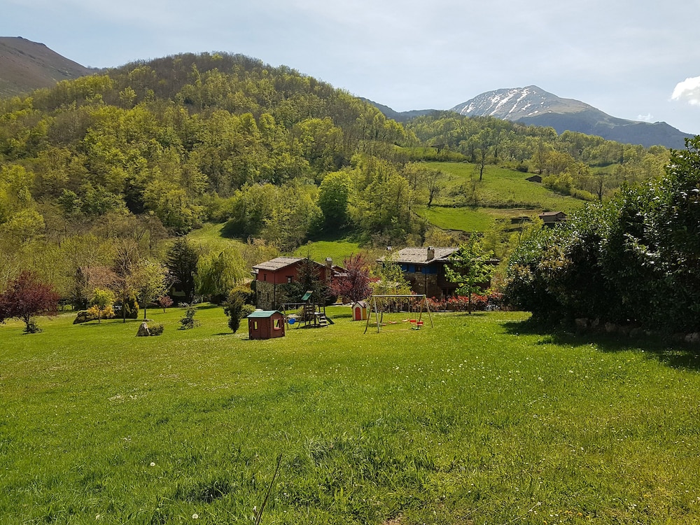 Casa Rural La Matuca, Senda Del Oso, Asturias view 3