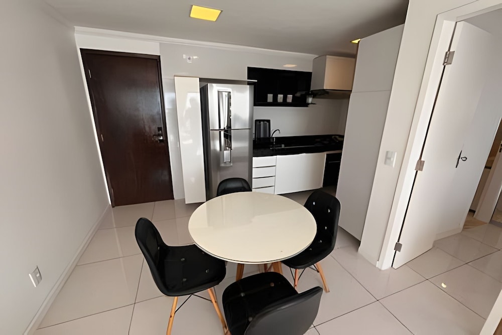 Hosts BR - Flat frente mar