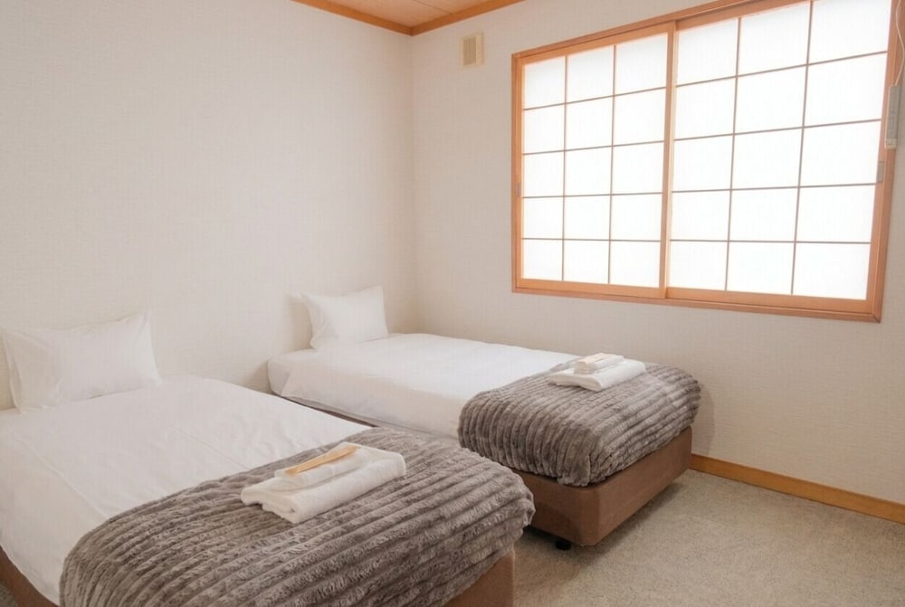 THE GAKUSUI - Hostel