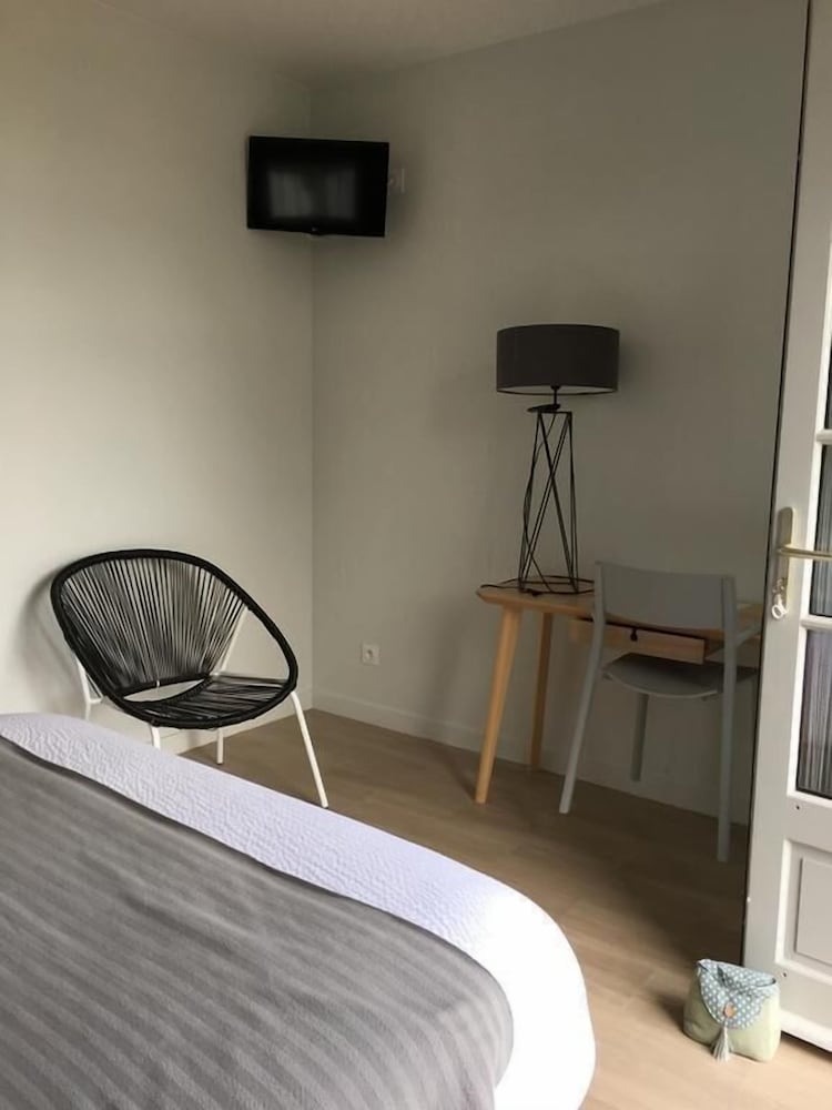 Photo 16