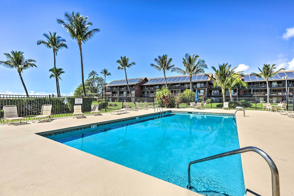 Molokai Shores Resort Condo w/ Pool & Views!