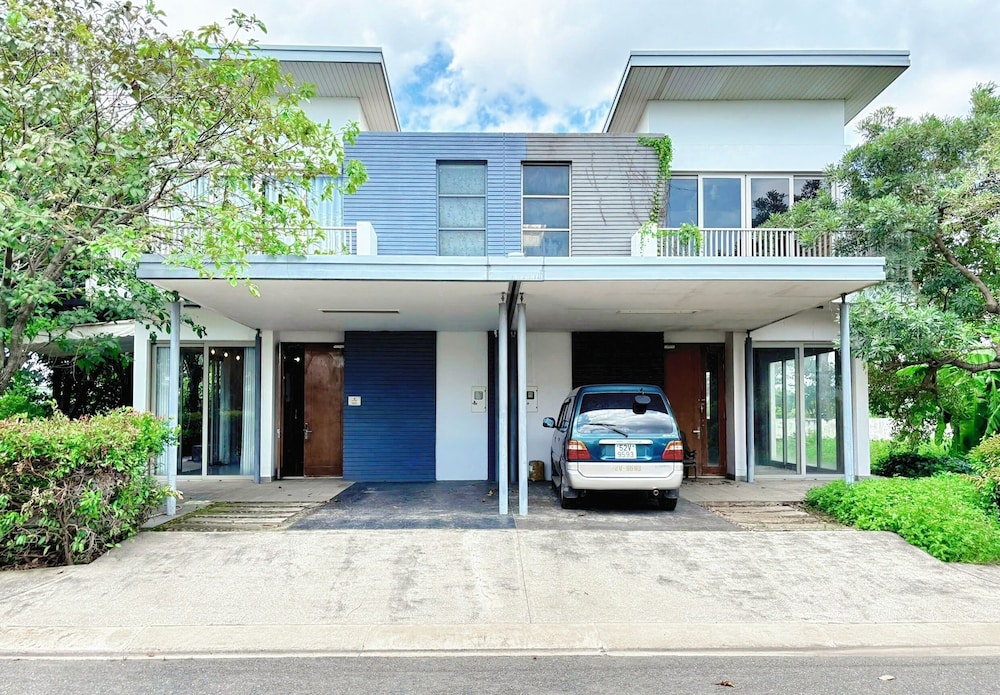 Lumiere Villa Swanbay