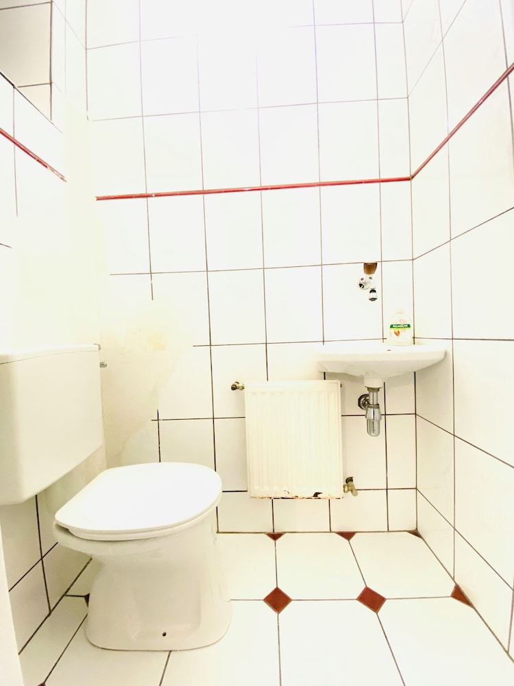 Cozy 2BR Apartment Near Westbahnhof