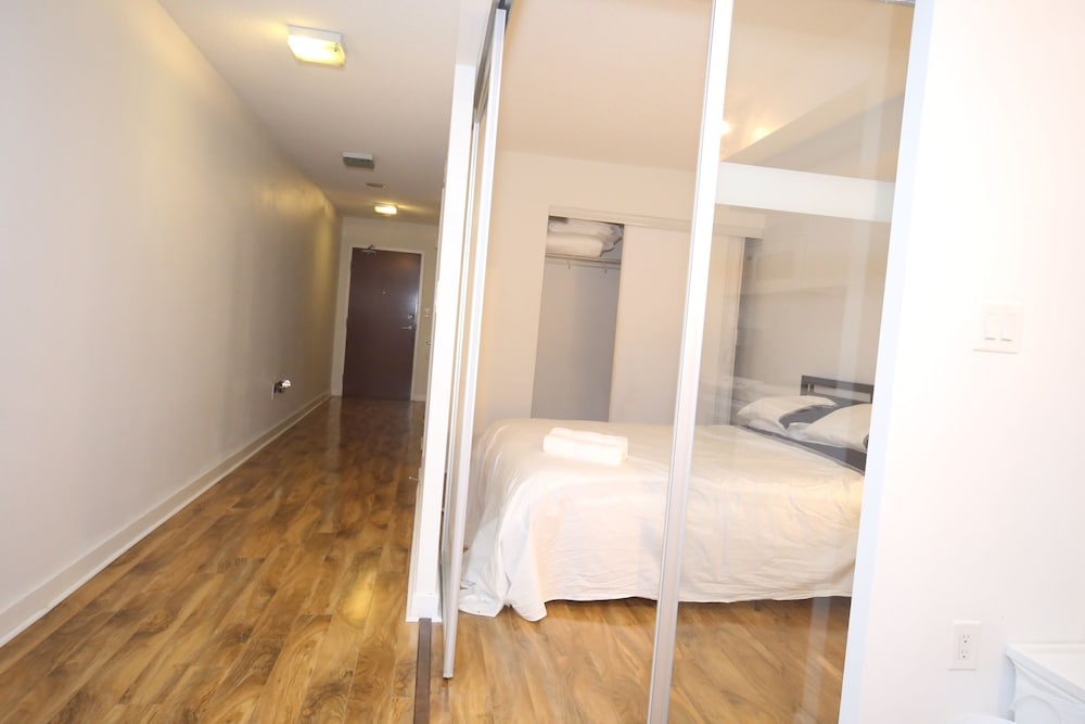 Cassidy Comfort Suites - Image 4