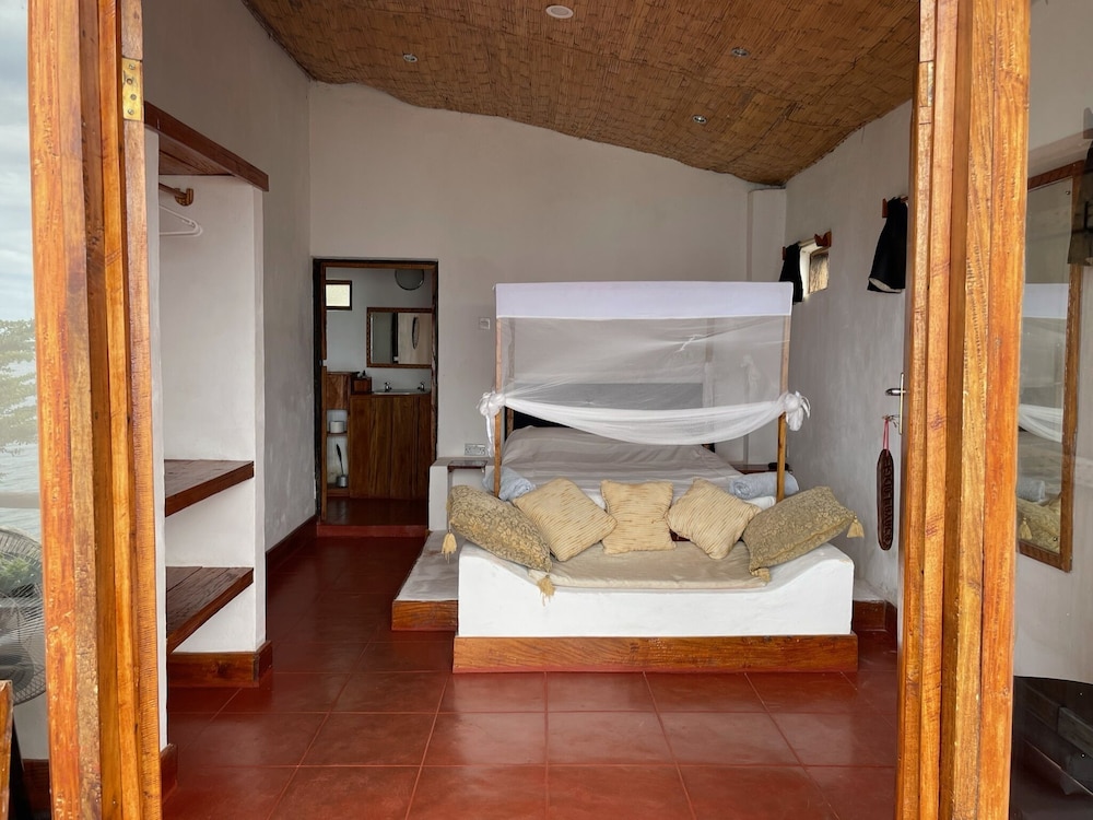 Njaya Lodge
