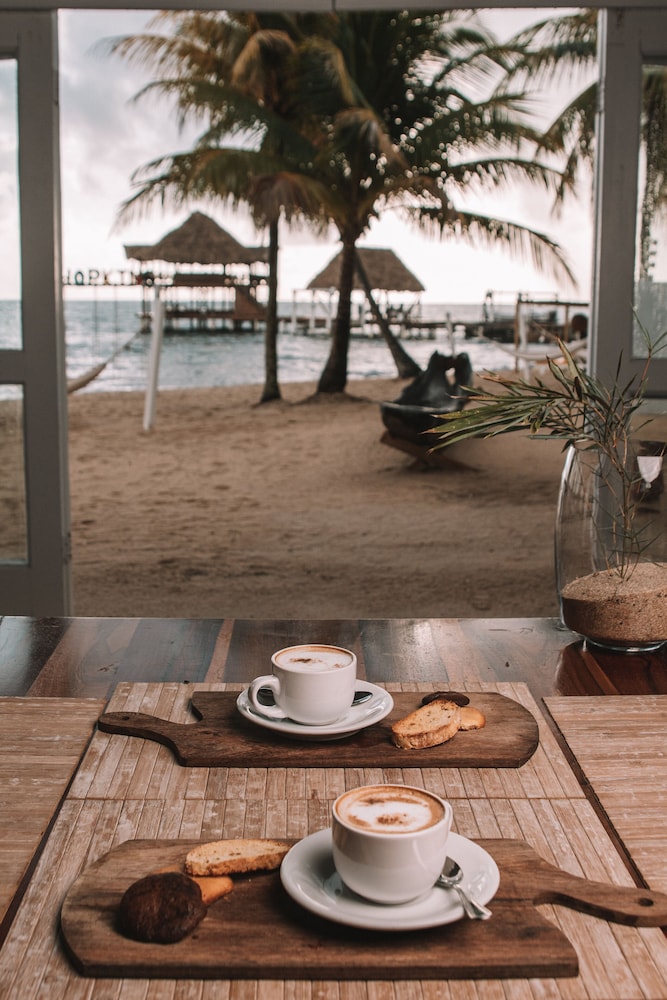 The Lodge at Jaguar Reef