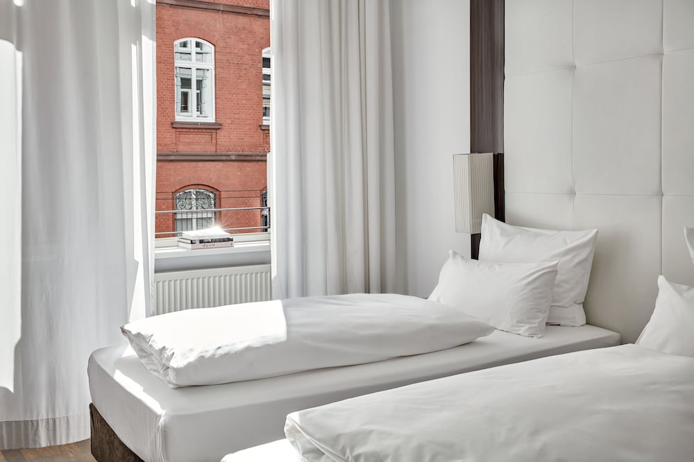 Frankfurt Vacations - The Pure, a Member of Design Hotels - Property Image 62